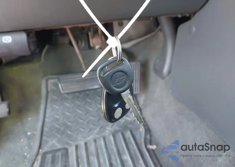 2004 Chevrolet Silverado 1500 Ls from USA, damaged, VIN 1GCEC19T14Z228980